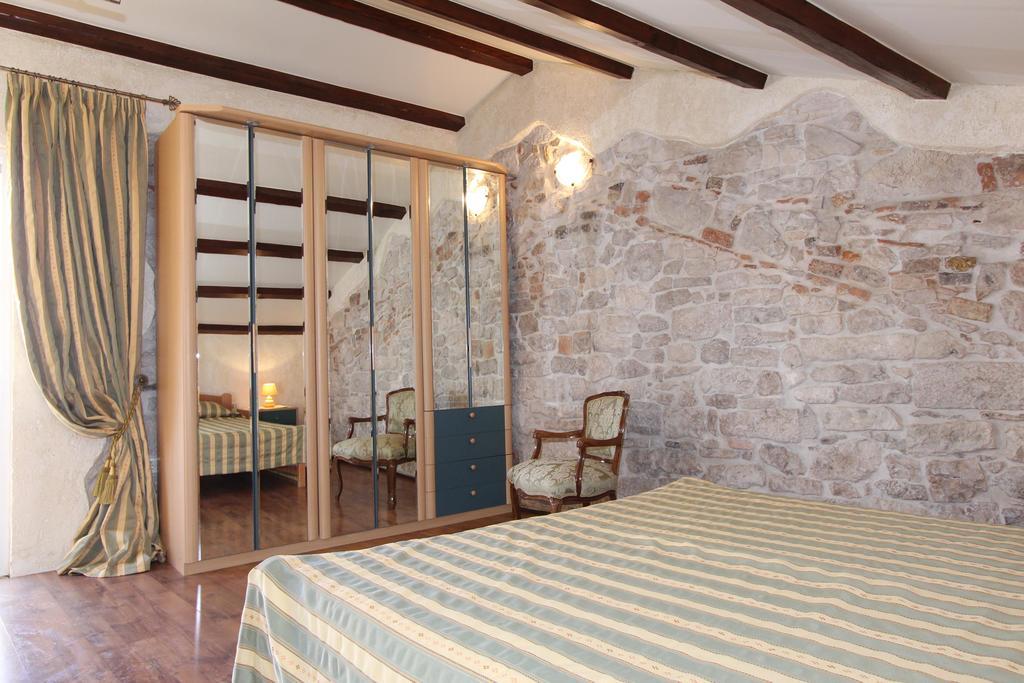 Apartment Midea Rovinj Eksteriør bilde
