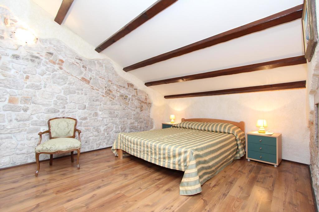 Apartment Midea Rovinj Eksteriør bilde